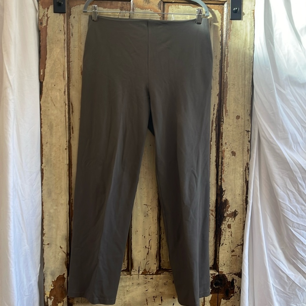 Simple Eileen Fisher Knit Pant